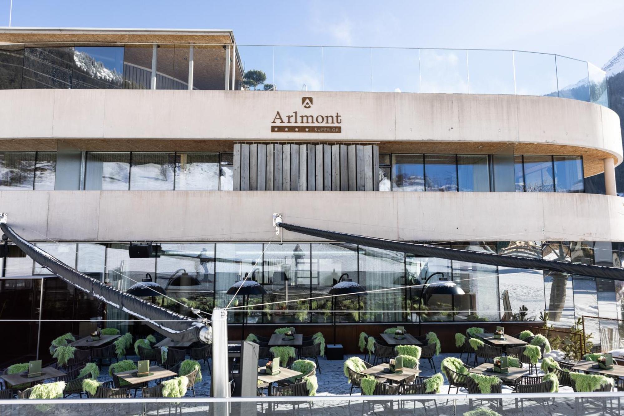 Hotel Arlmont 4 Stern Superior 圣安东阿尔贝格 外观 照片